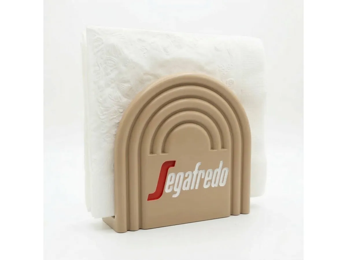 Visualización de servilletero beige personalizado con logo Segafredo